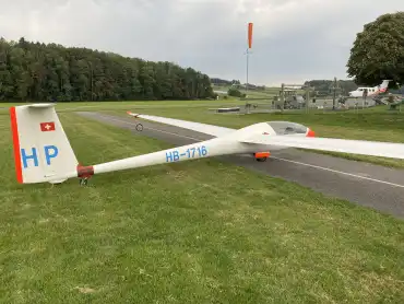 Segelflugzeug Nimbus-3 des Herstellers Schempp-Hirth