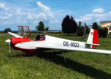 Motorsegler SF25B des Herstellers Scheibe-Flugzeugbau