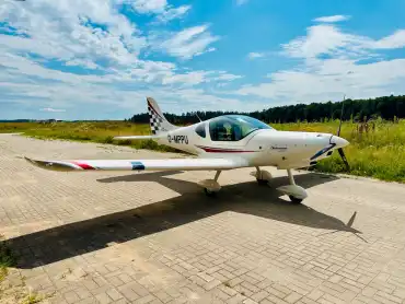 Ultraleichtflugzeug Belmont DW 200 des Herstellers SIA Smart Aero